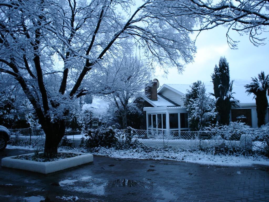 Rosewood Corner, Clarens Bed & Breakfast Eksteriør bilde