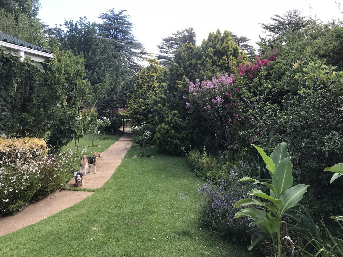 Rosewood Corner, Clarens Bed & Breakfast Eksteriør bilde