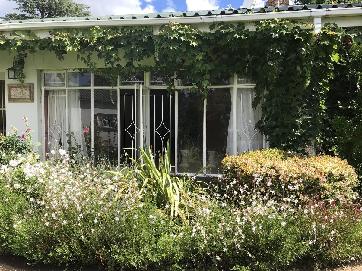 Rosewood Corner, Clarens Bed & Breakfast Eksteriør bilde
