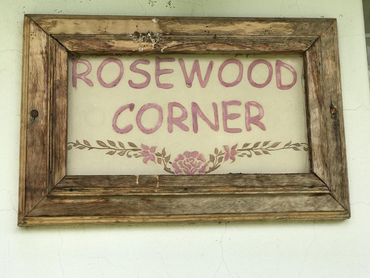 Rosewood Corner, Clarens Bed & Breakfast Eksteriør bilde