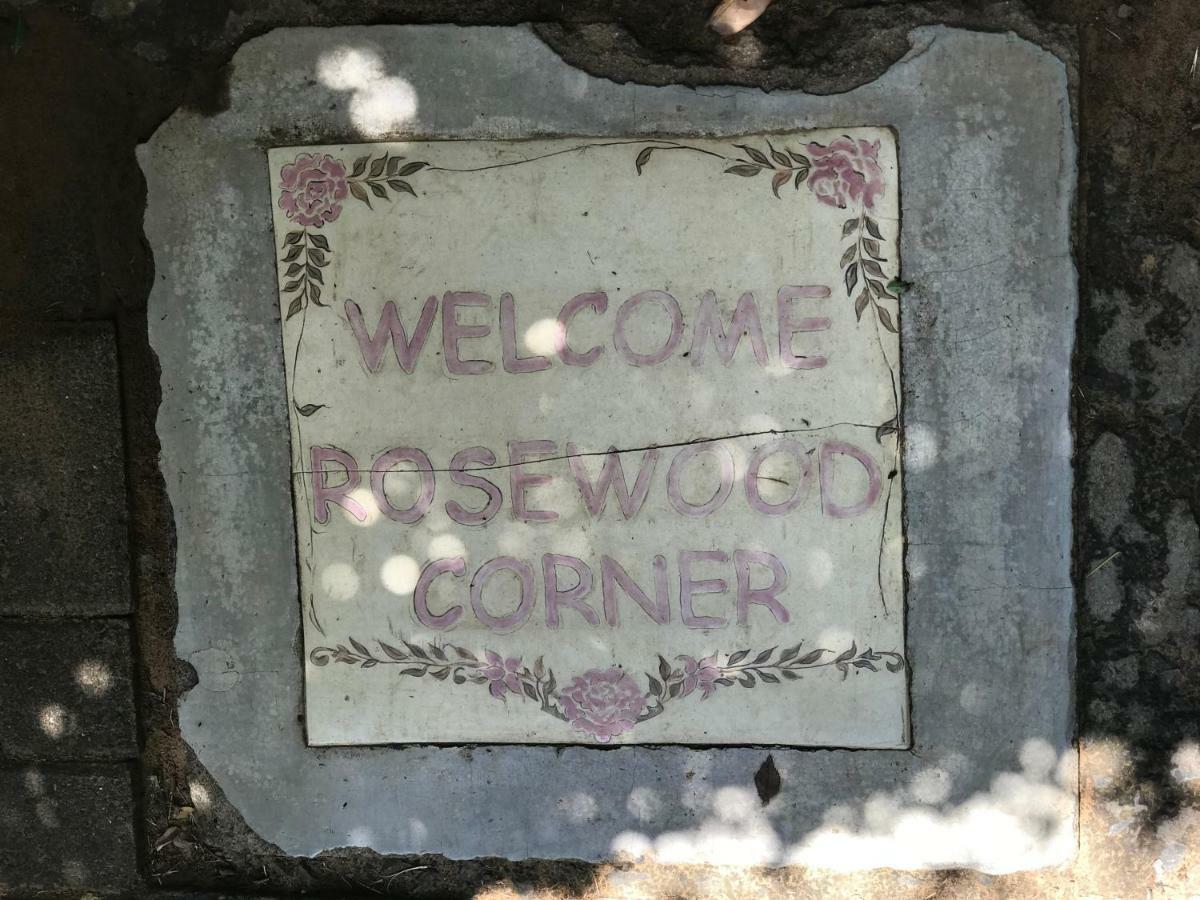 Rosewood Corner, Clarens Bed & Breakfast Eksteriør bilde